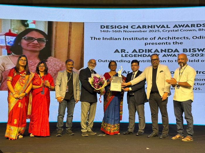 Ar. Adikanda Biswal Legendary Award 2025 received by Dr. Bharati Mohapatra, Department of Architecture, VSSUT, Burla in IIA Design Carnival Event organized by the Indian Institute of Architects ,Odisha Chapter